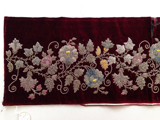 18th Century Beaded French Embroidery ID: 805955