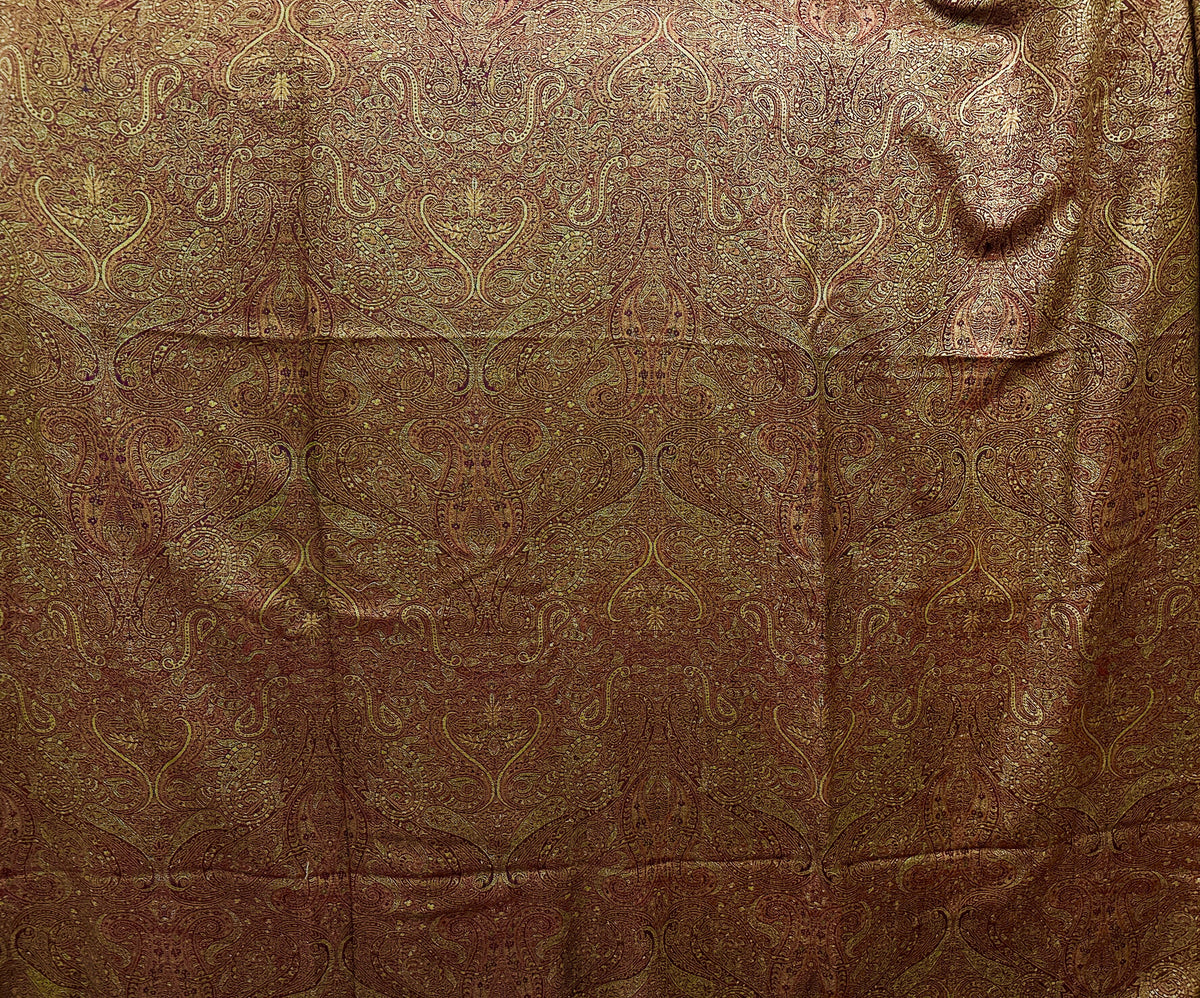 Paisley Shawl ID: D085