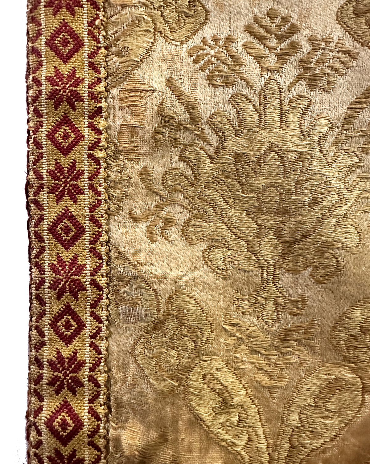 16th Century Italian Silk Embroidery ID: L021