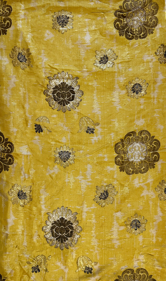 19th Century Chinese Embroidery ID: T082418