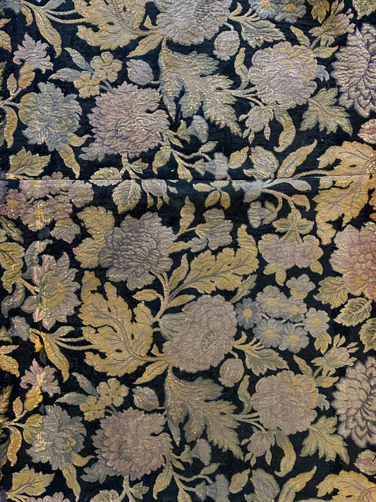 Woven Tapestry ID: 812012