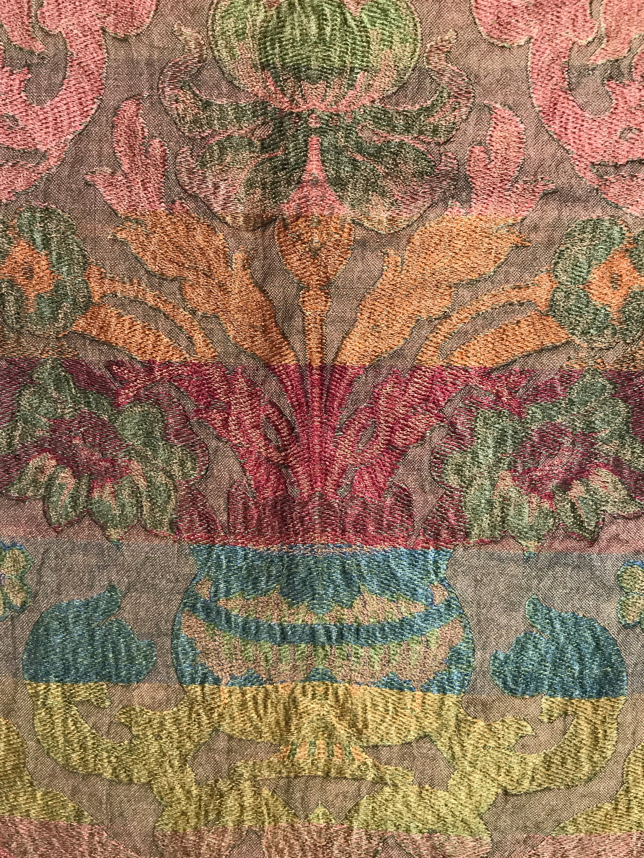 洋書　FRENCH TEXTILES L17-003_1200x1200.jpg?v=1719506220