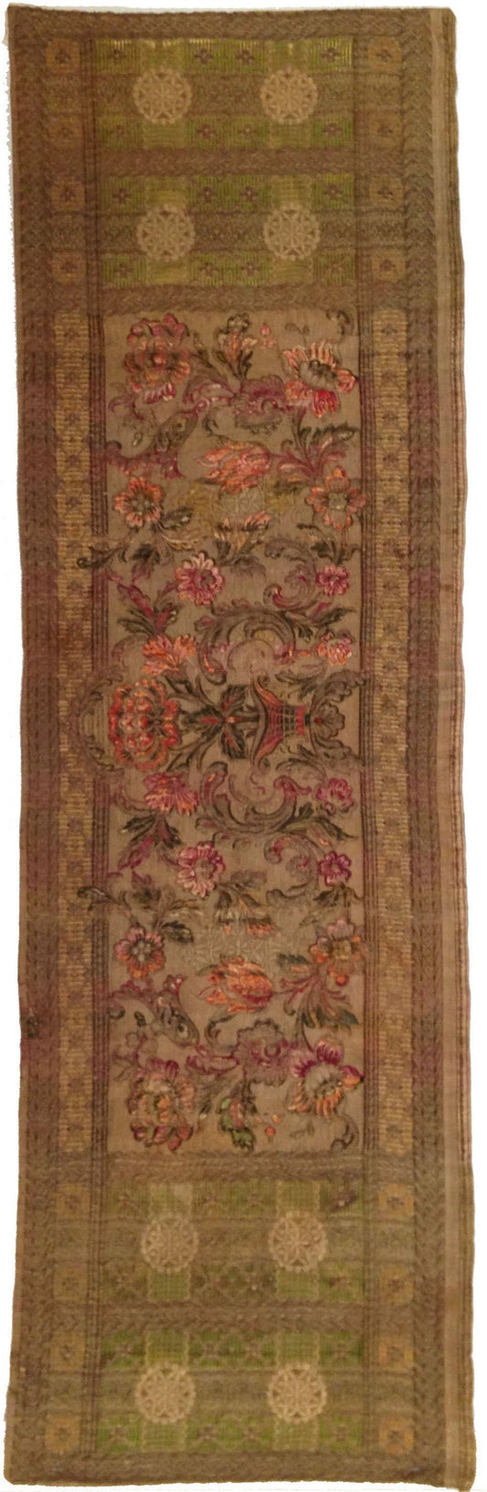 18th Century Embroidery ID: M012