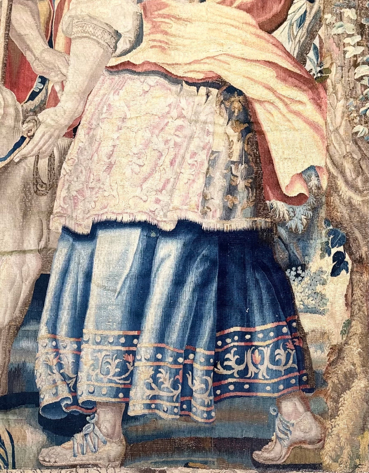 16th Century French Tapestry ID: M142