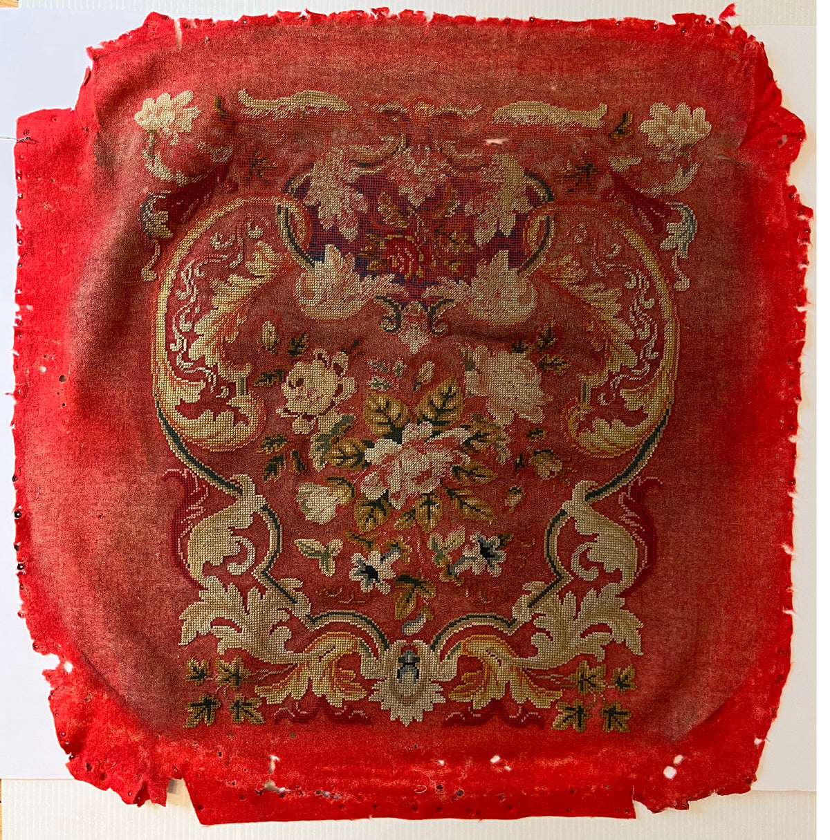 Floral Needlepoint for Pillows ID: T042107
