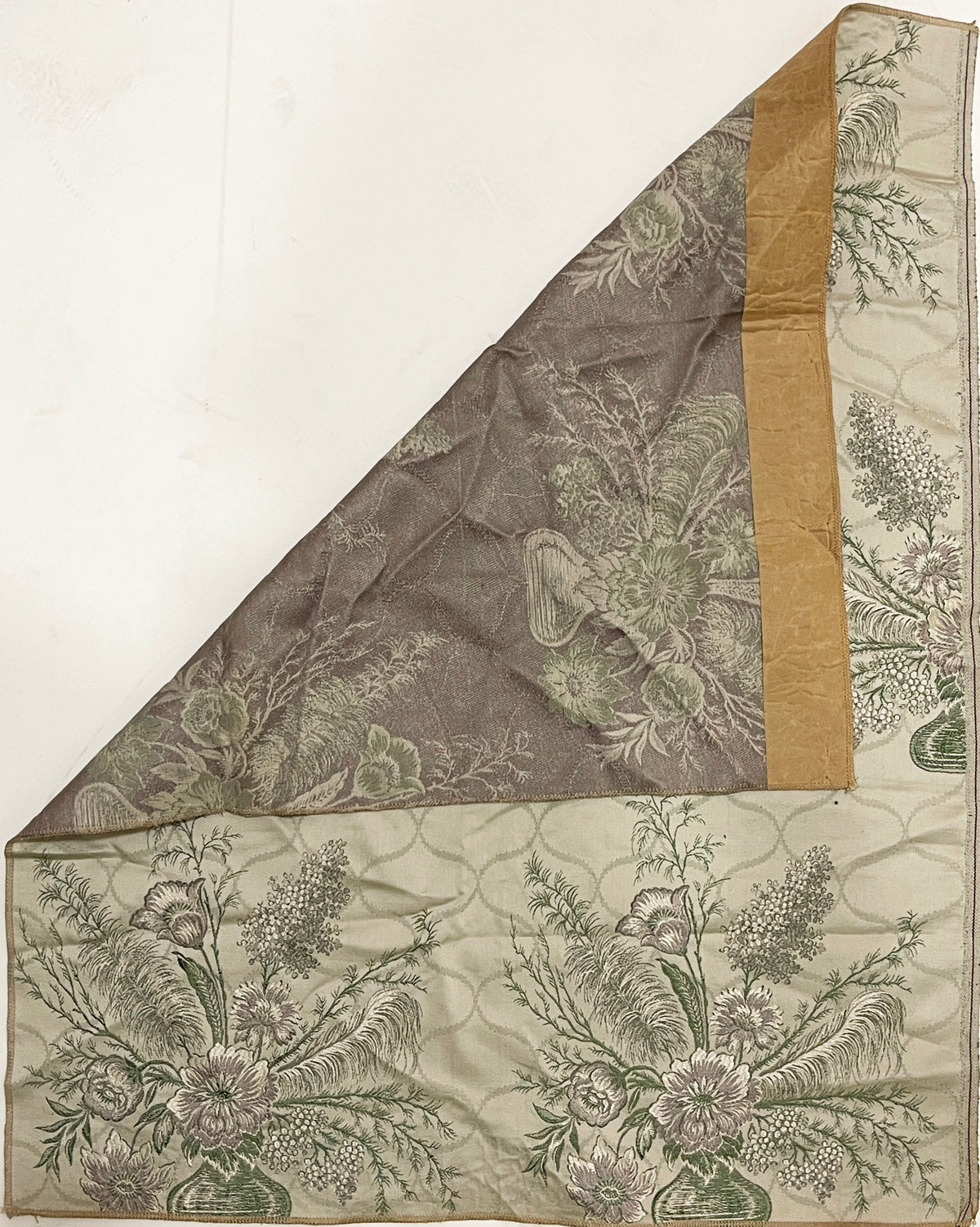 19th Century Chinese Silk Embroidery ID: T082203