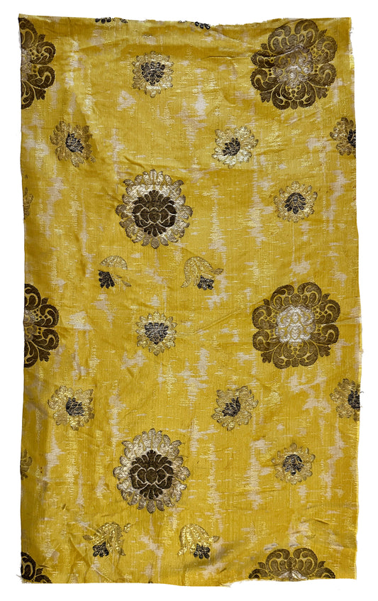 19th Century Chinese Embroidery ID: T082418