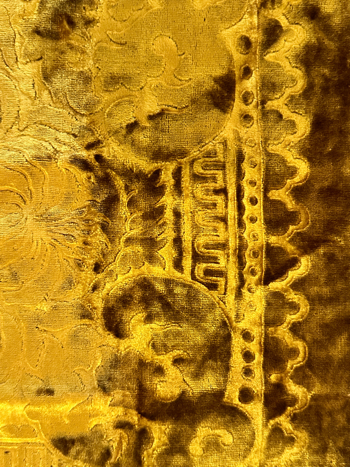 18th Century Spanish Cut Velvet ID: T082432